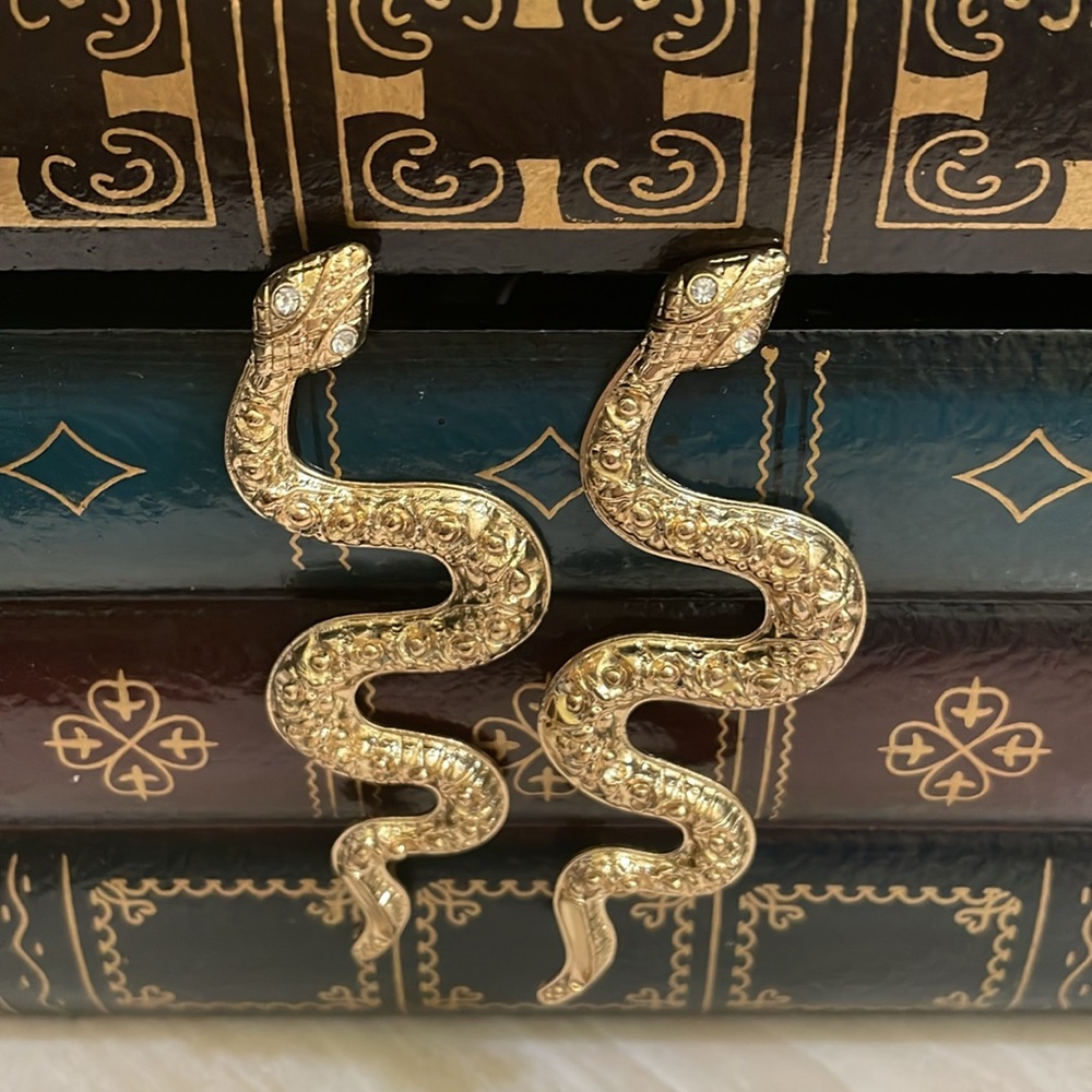 Gold tone Snake earrings